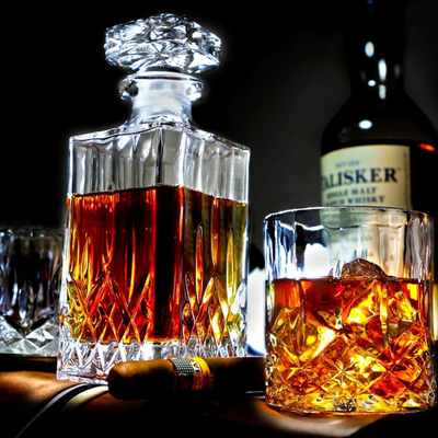 4 Matching Glasses Decanter Gift Set