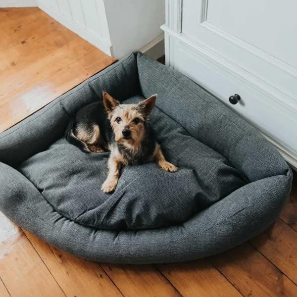 Triangular Corner Dog Bed for Large Dogs – Space-Saving, Washable Cover, Non-Slip
