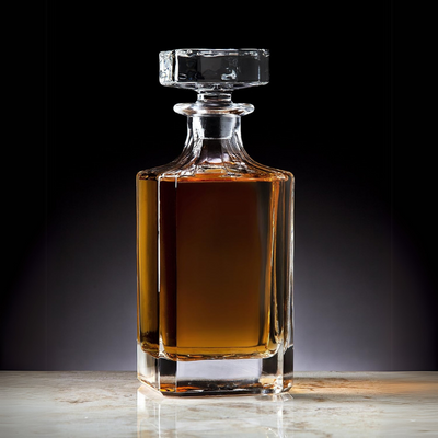 Classic Glass Whiskey Decanter