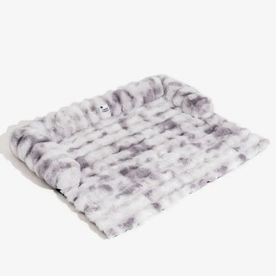 Calming Dog Bed Sofa Protector – 2-in-1 Couch Cover with Bolster, Washable & Non-Slip (S–XL)