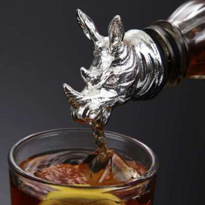 Animal Style Wine Pourer